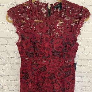 Fitted burgundy lace dress!
